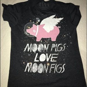Glmr Kilz -  'Moon Pigs Love Moon Figs"